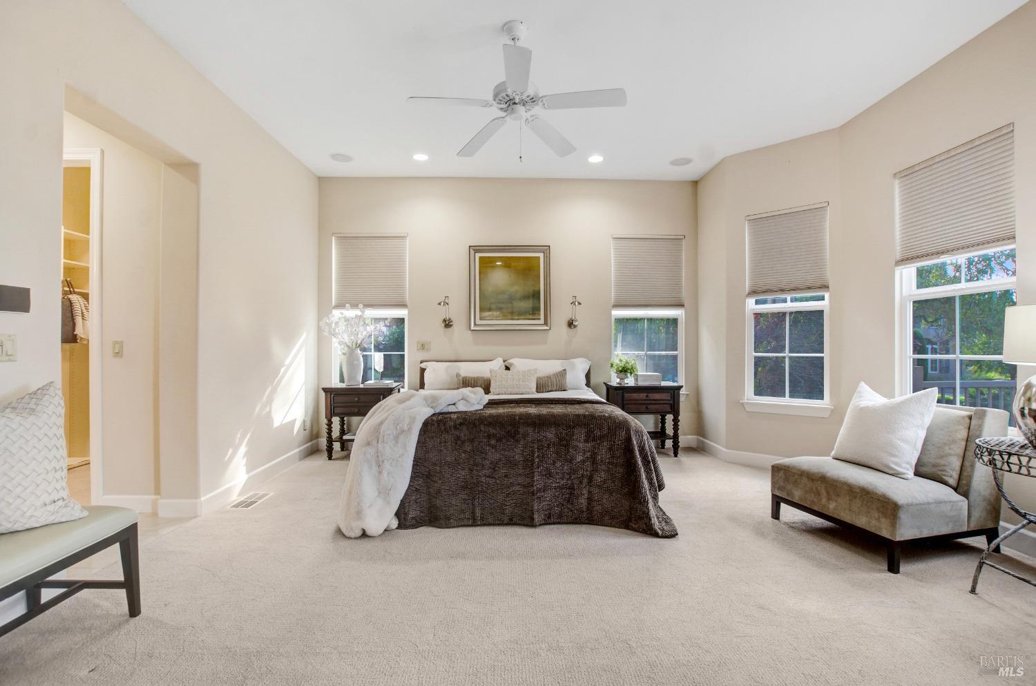 1120 Castle Oaks Dr
