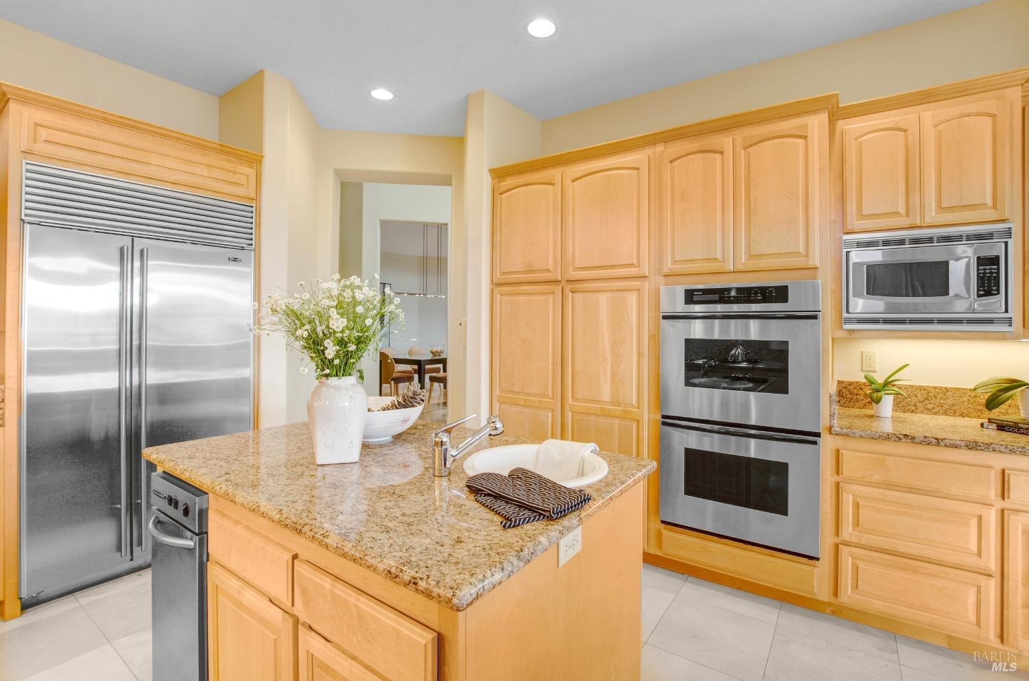 1120 Castle Oaks Dr