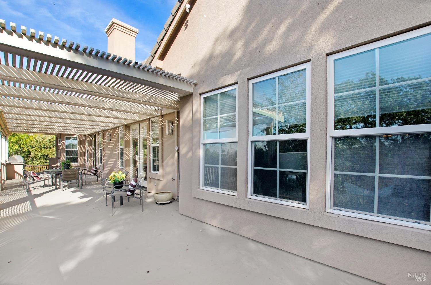 1120 Castle Oaks Dr