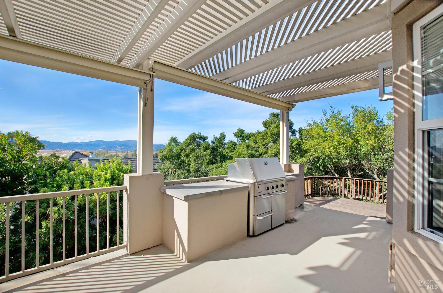 1120 Castle Oaks Dr