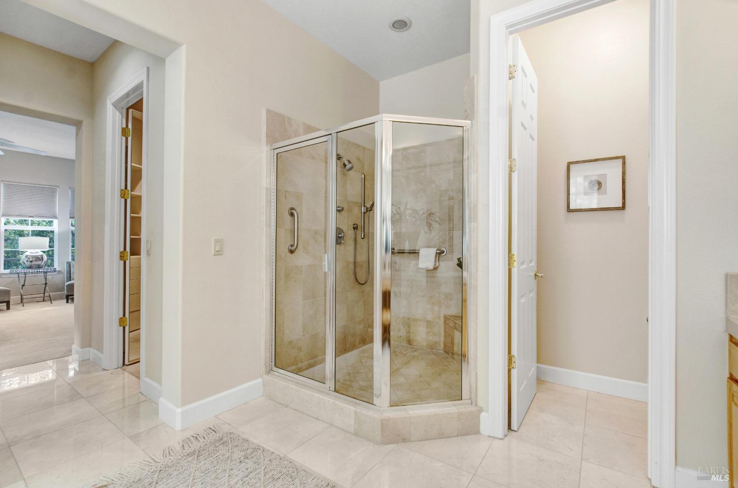 1120 Castle Oaks Dr