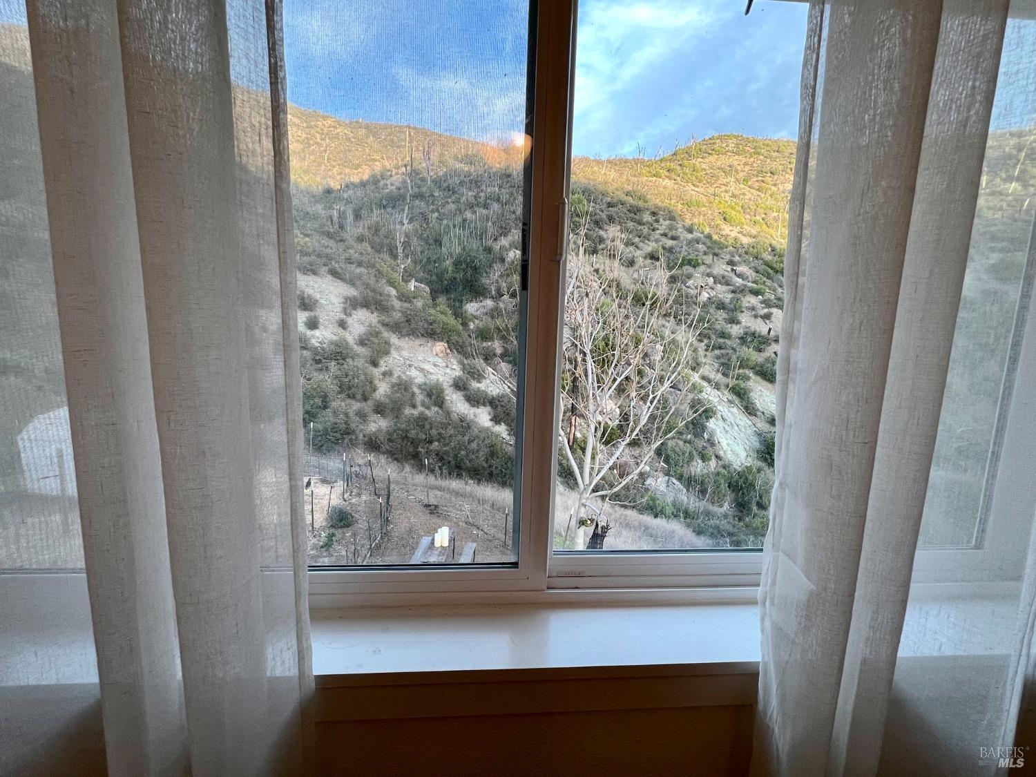 1987 Capell Valley Rd