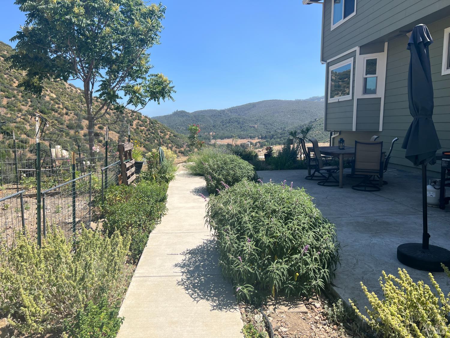 1987 Capell Valley Rd