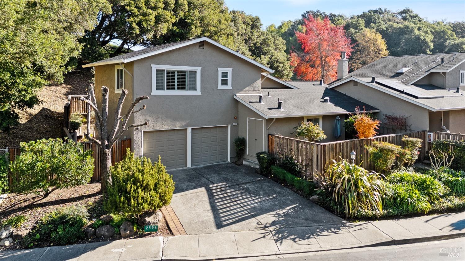 2596 Hidden Valley Ln