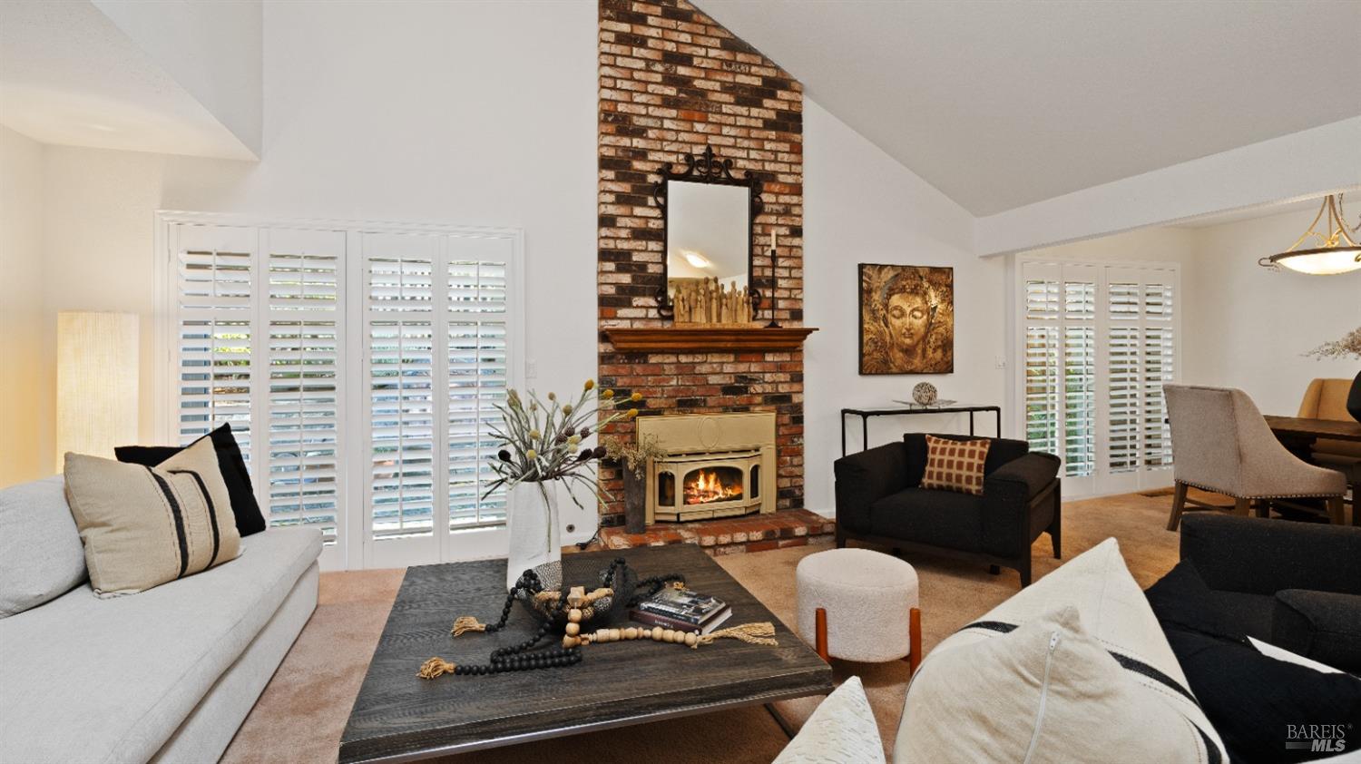 2596 Hidden Valley Ln