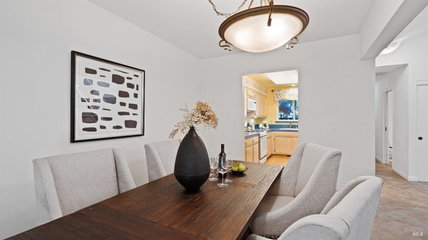 2596 Hidden Valley Ln