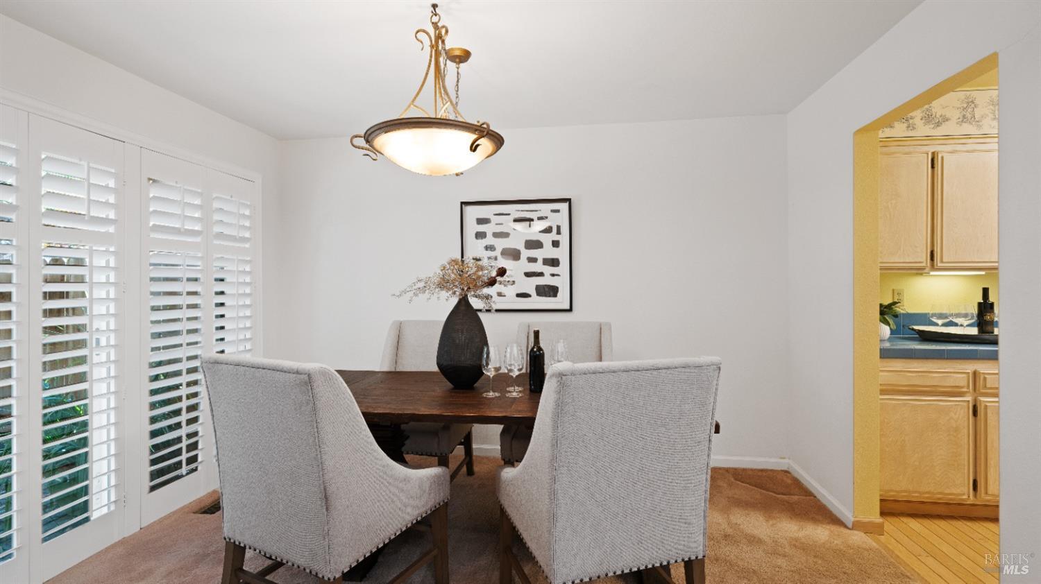 2596 Hidden Valley Ln