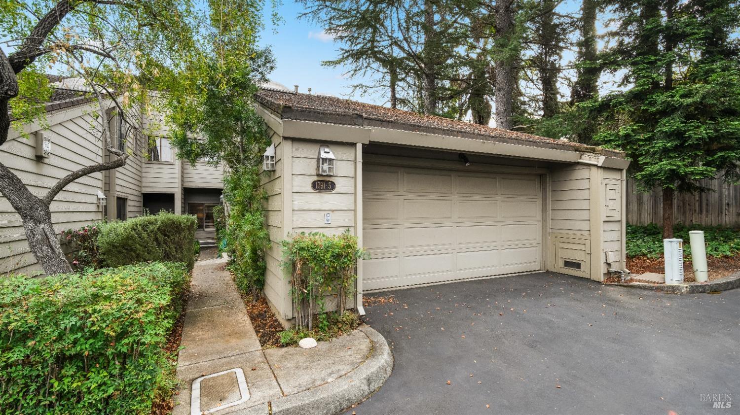 1791 Silverado Trl #5