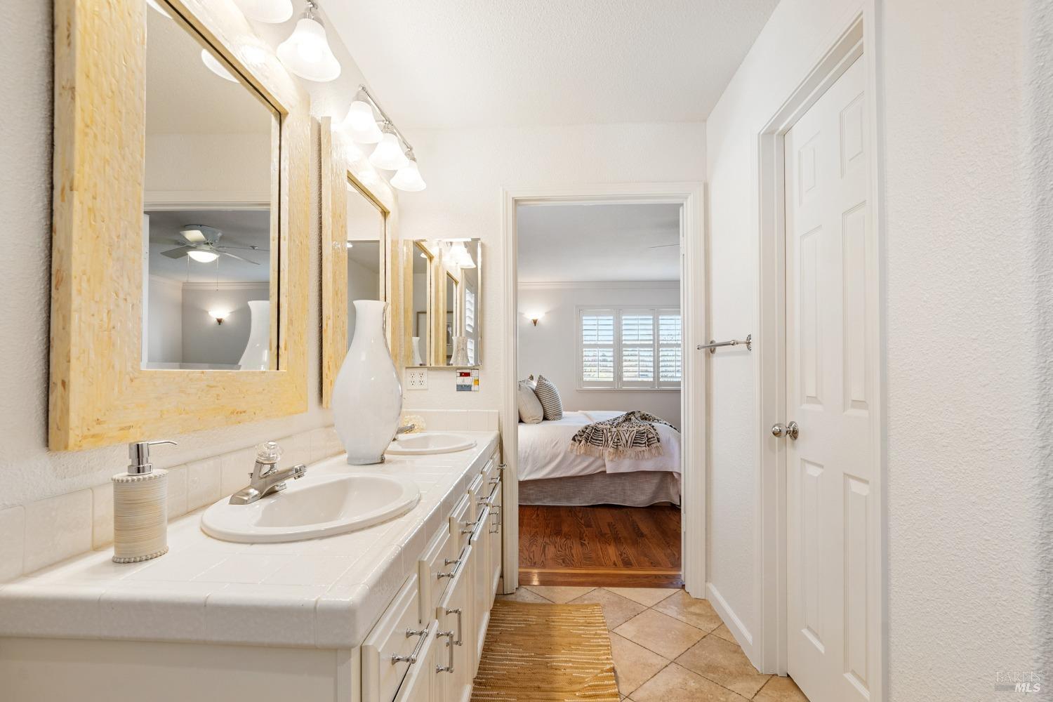 4558 Stillson Street