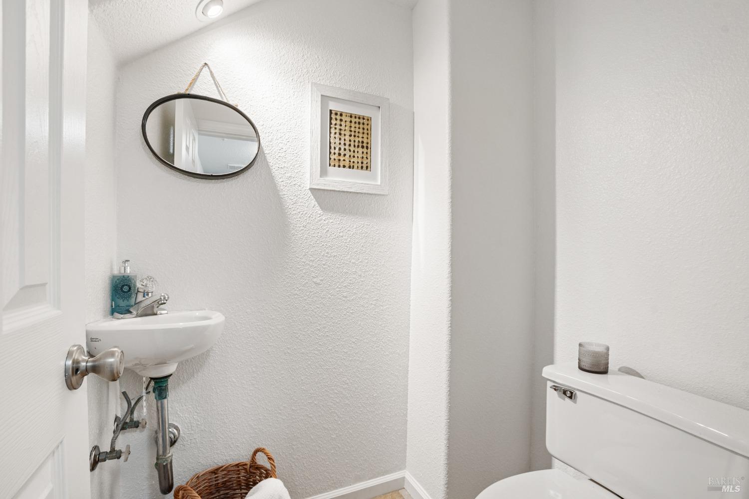 4558 Stillson Street