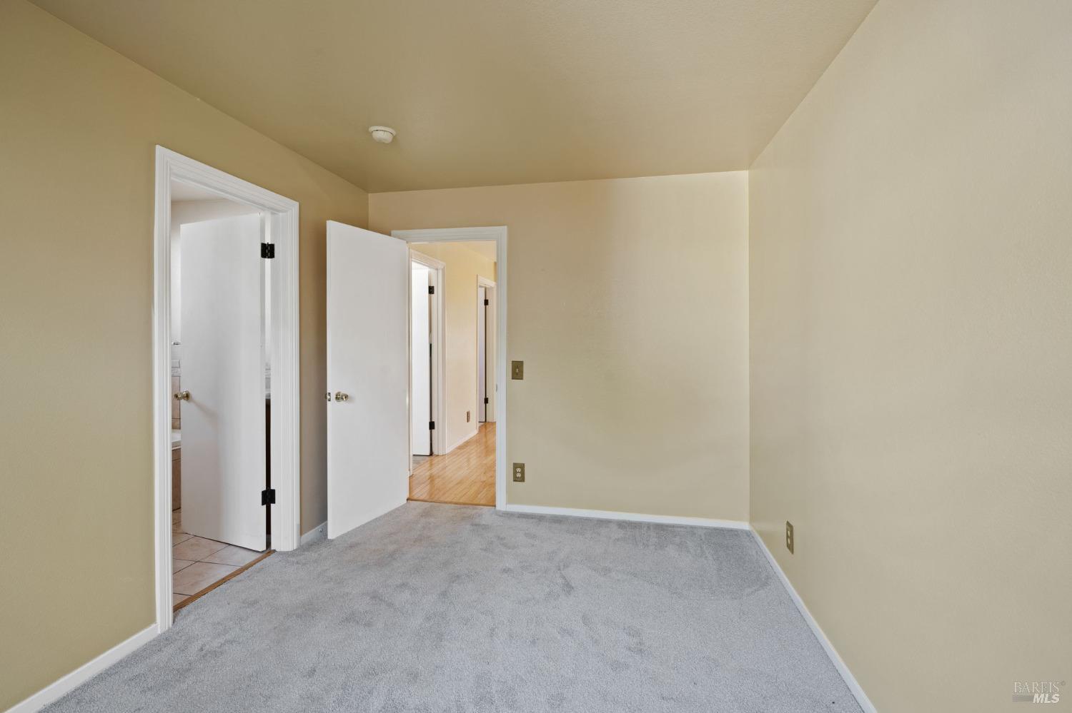 2065 Yajome St