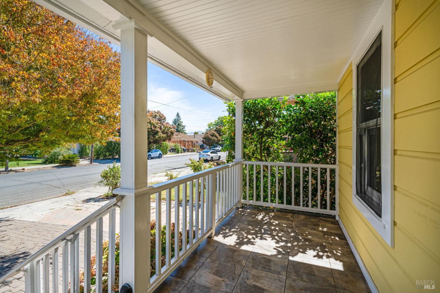 2065 Yajome St
