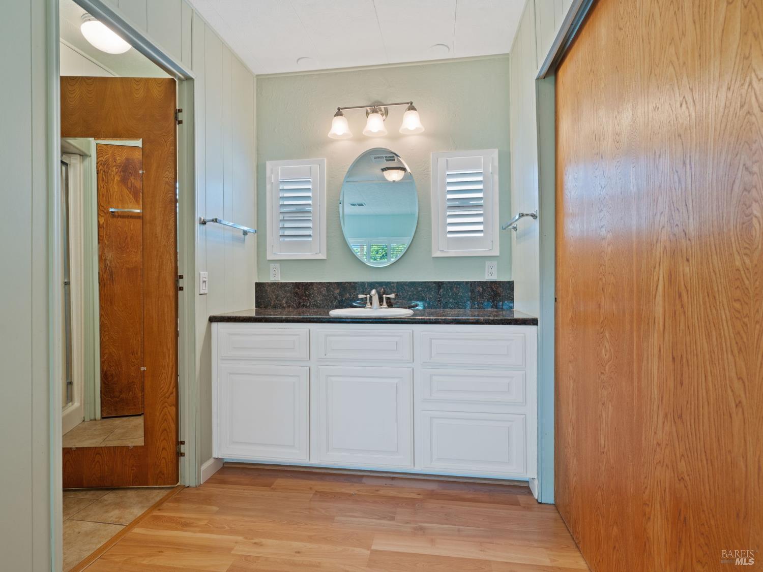 6468 Washington St #3