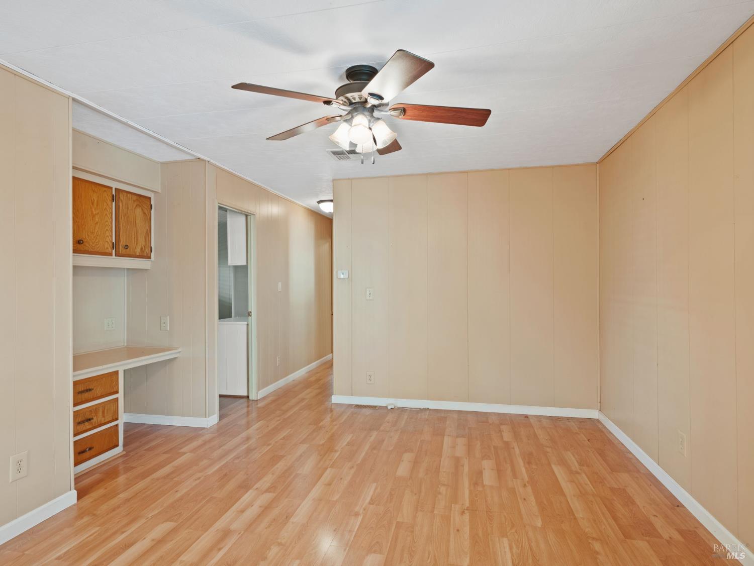 6468 Washington St #3