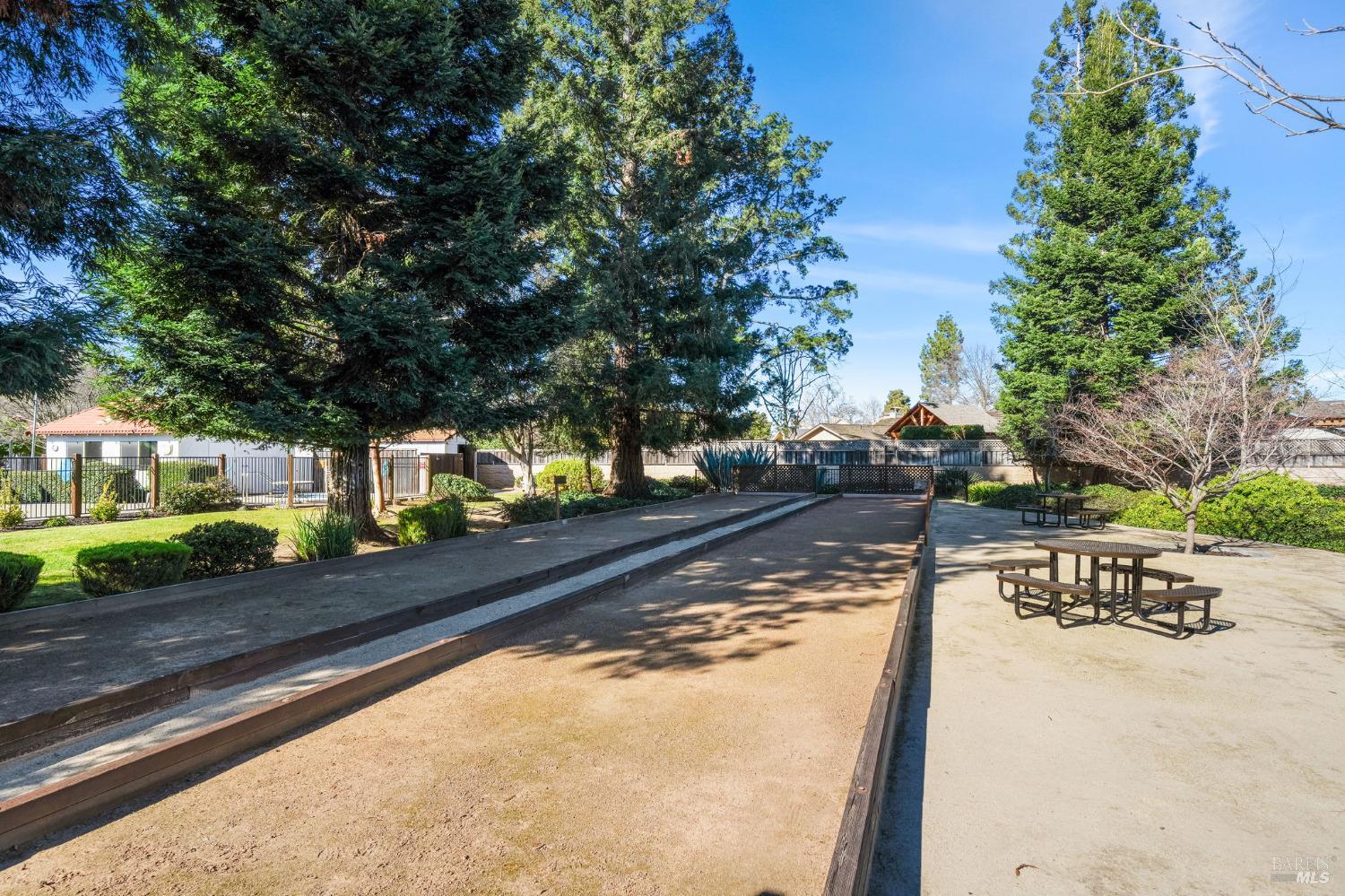 6468 Washington St #3