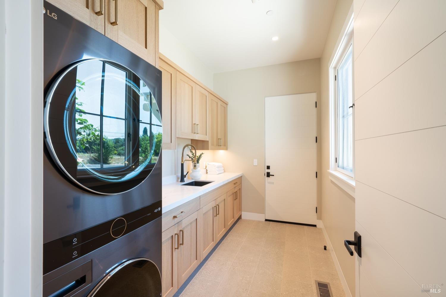 1023 Congress Valley Rd