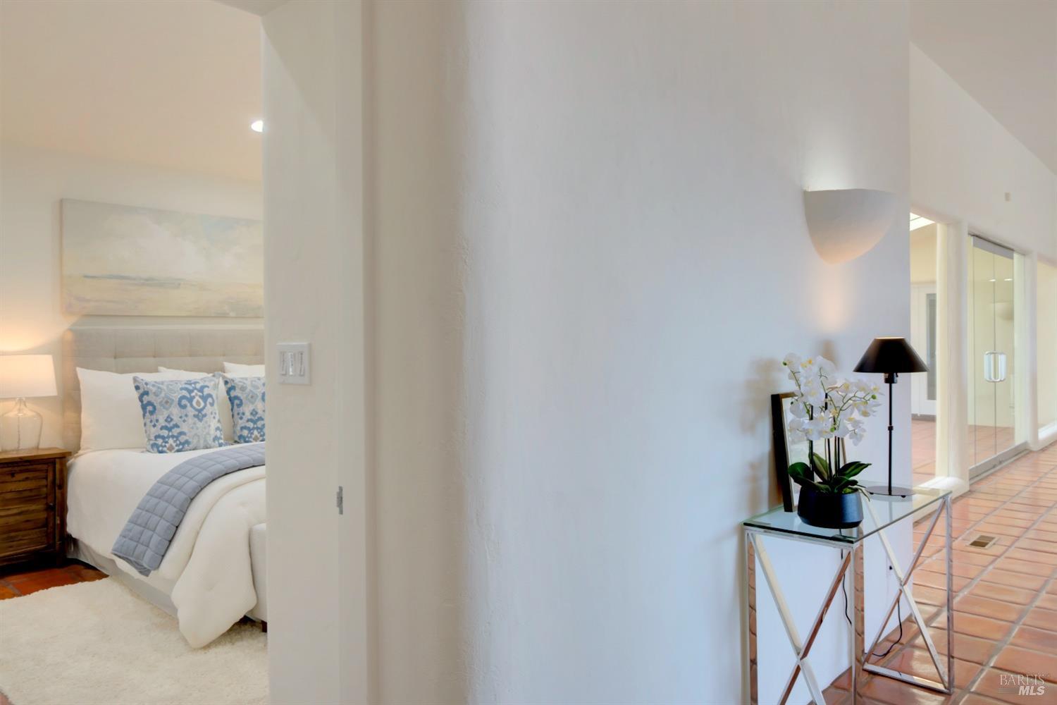 2275 Old Soda Springs Rd