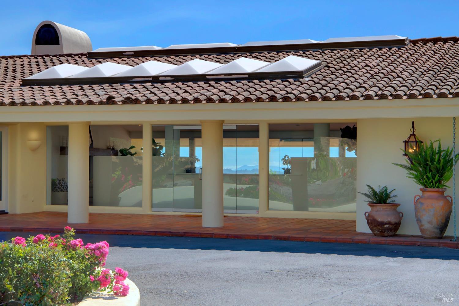 2275 Old Soda Springs Rd