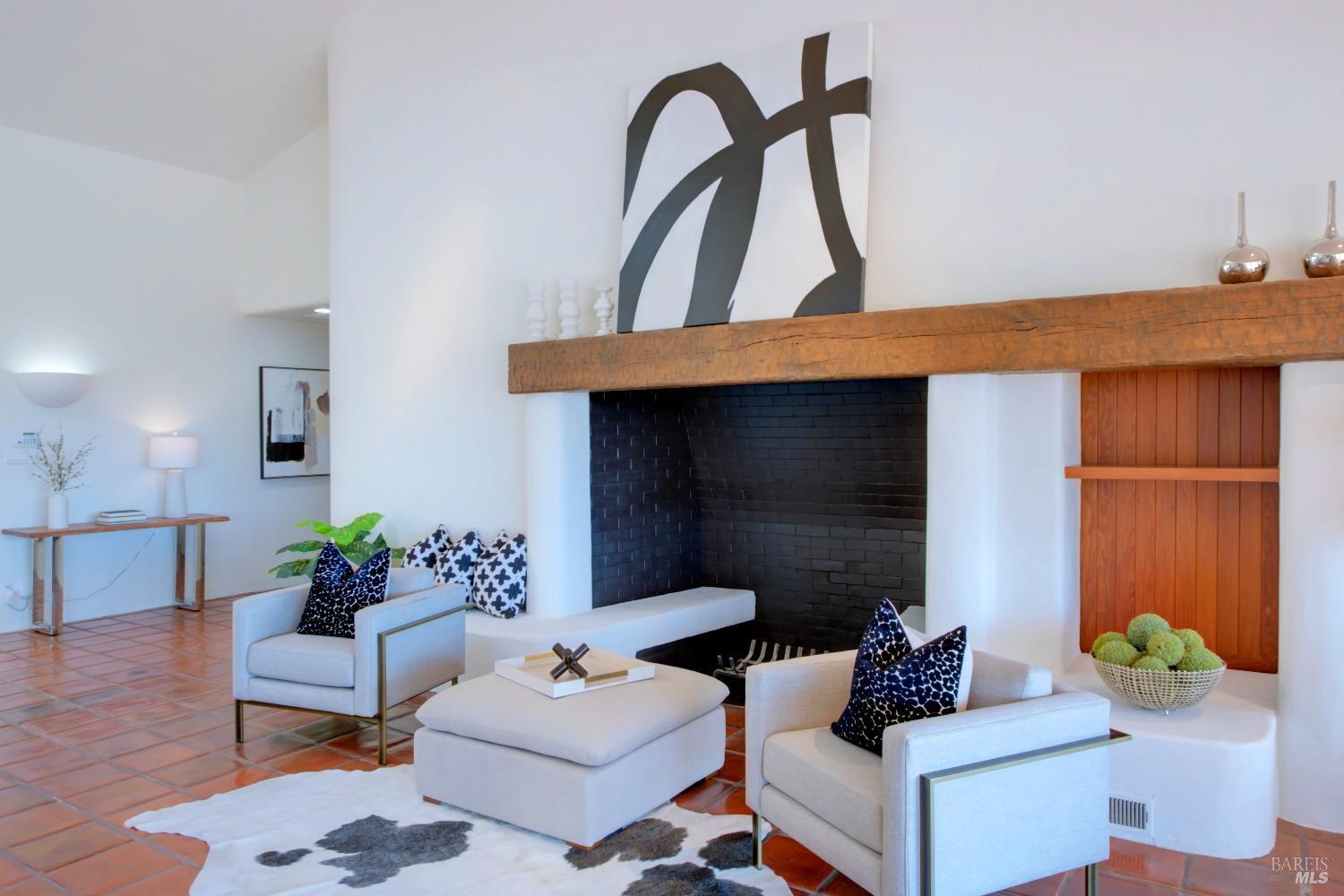 2275 Old Soda Springs Rd