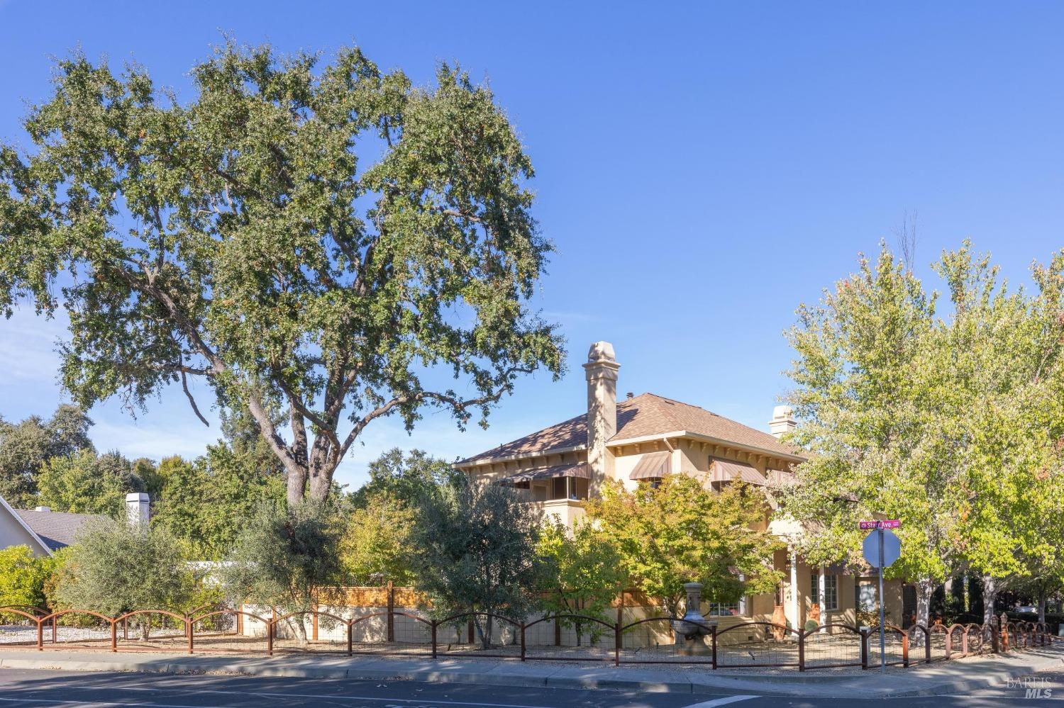 1166 Meadowcreek Cir