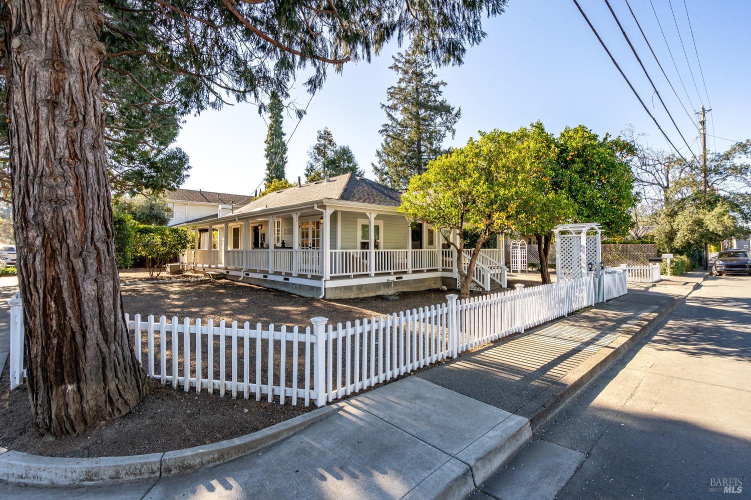 905 Allison Avenue
