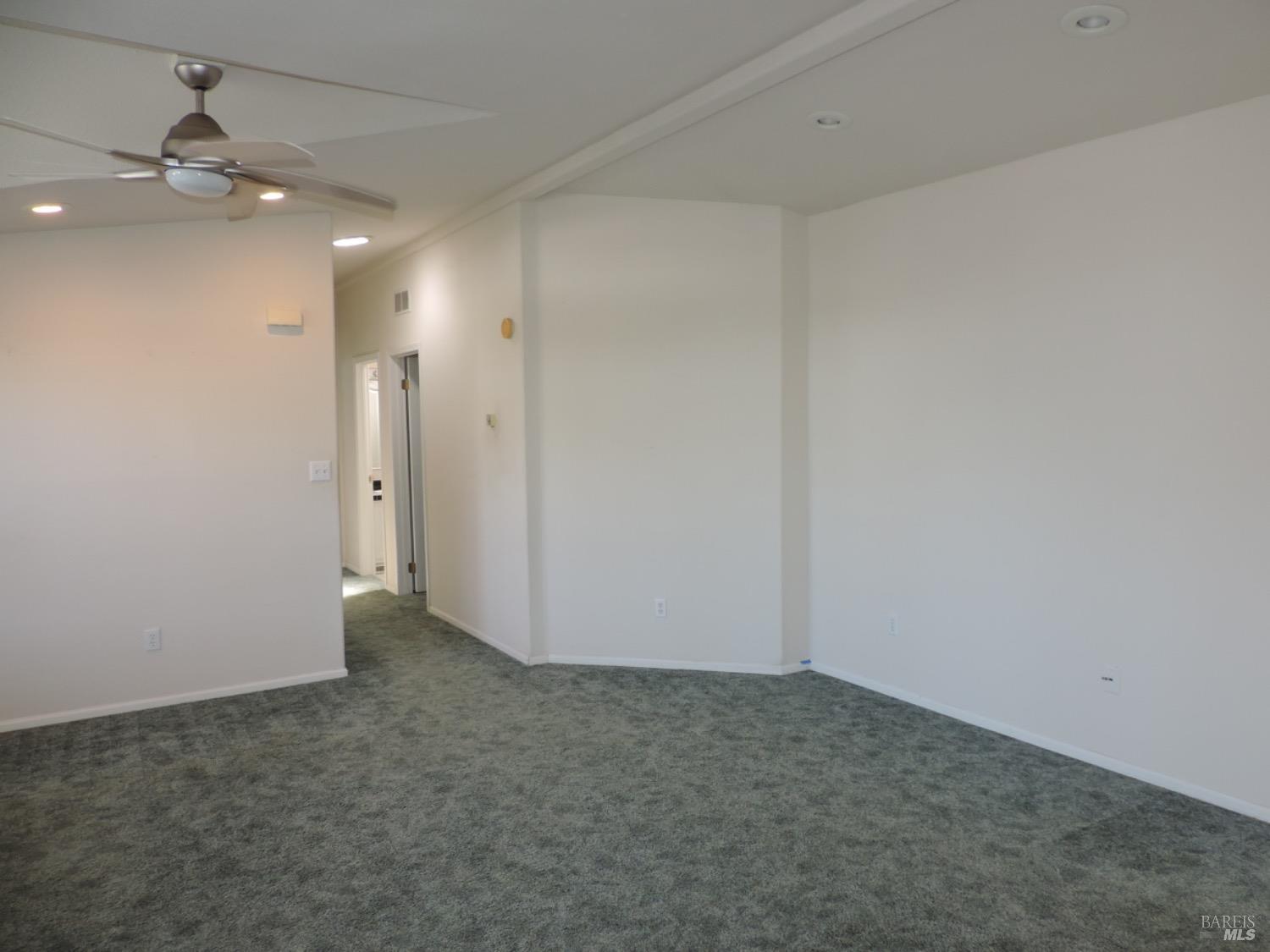 6468 Washington St #165