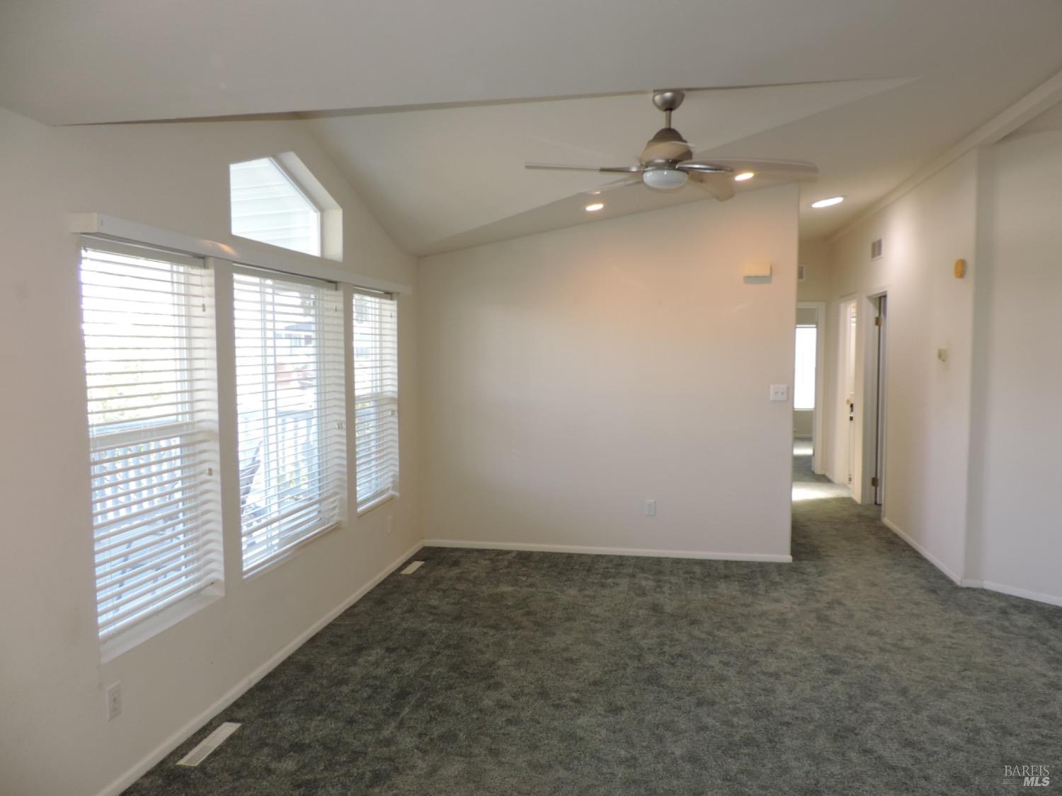 6468 Washington St #165