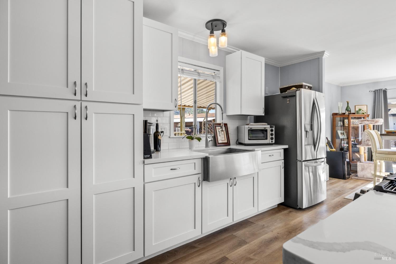 6468 Washington St #203