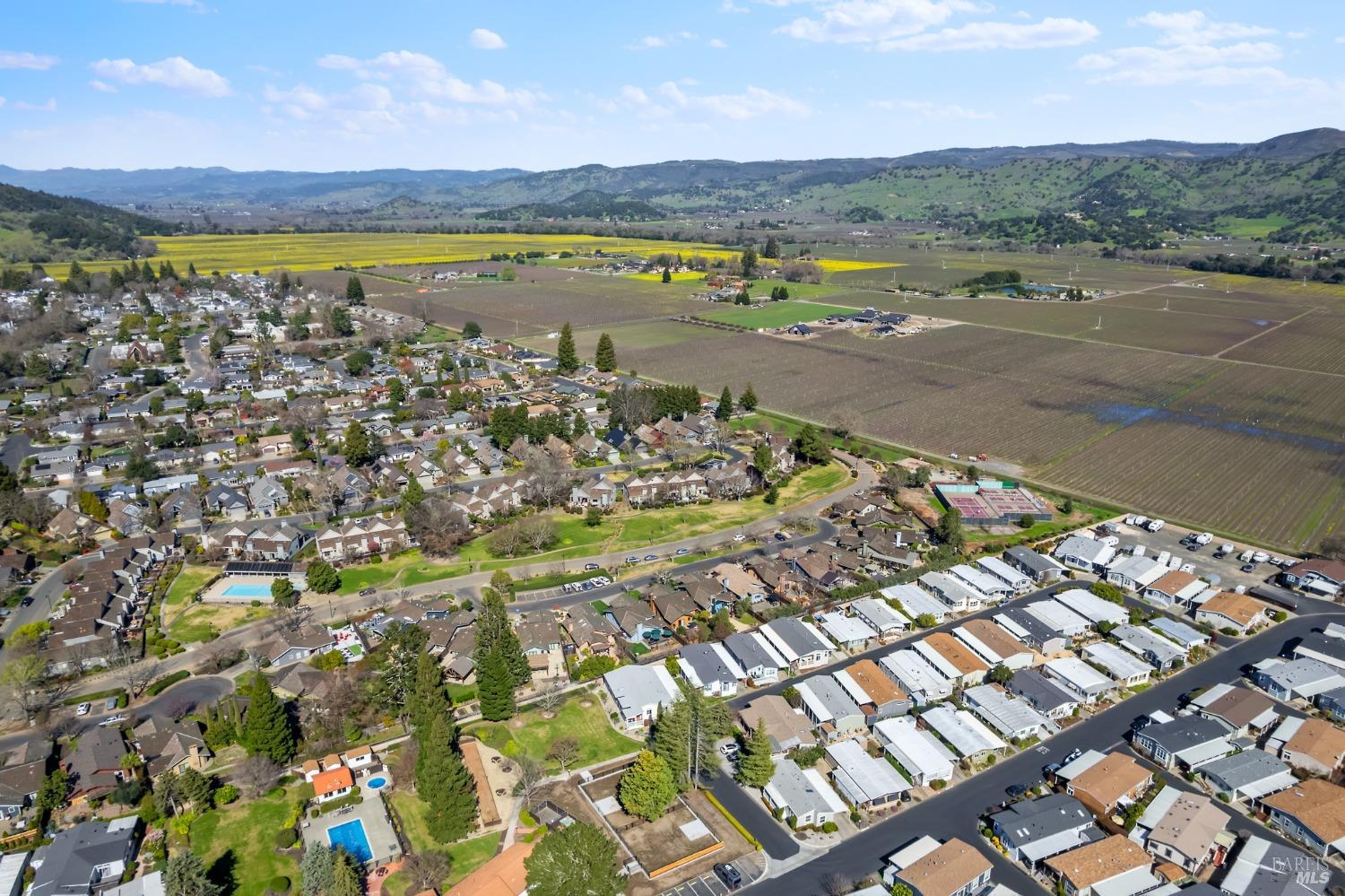 6468 Washington St #203