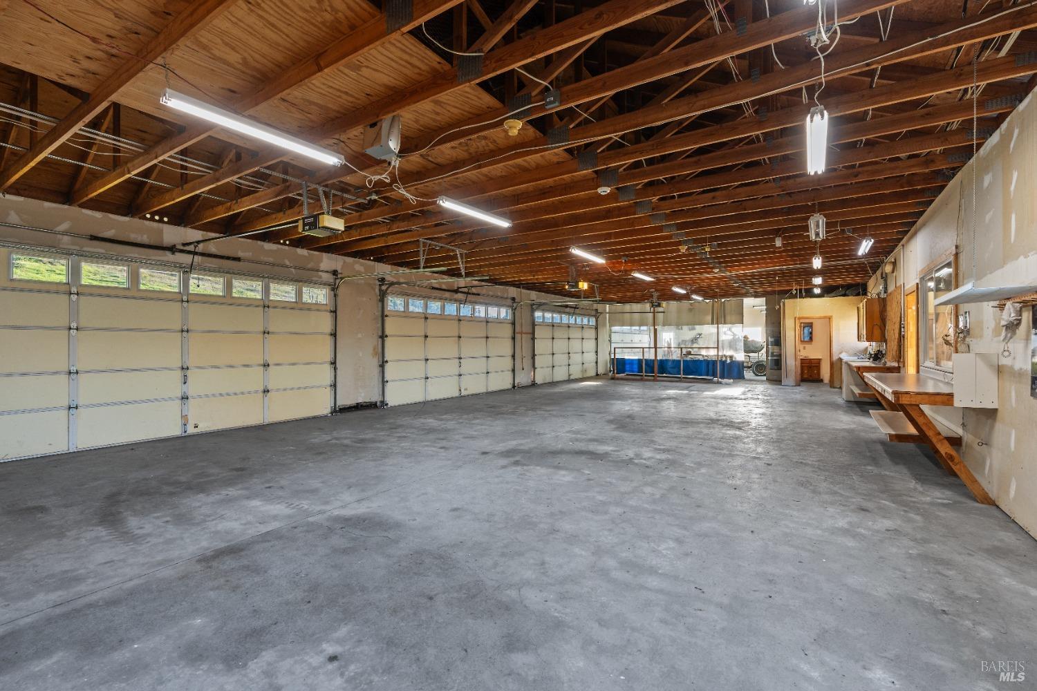 2205 Loma Heights Rd