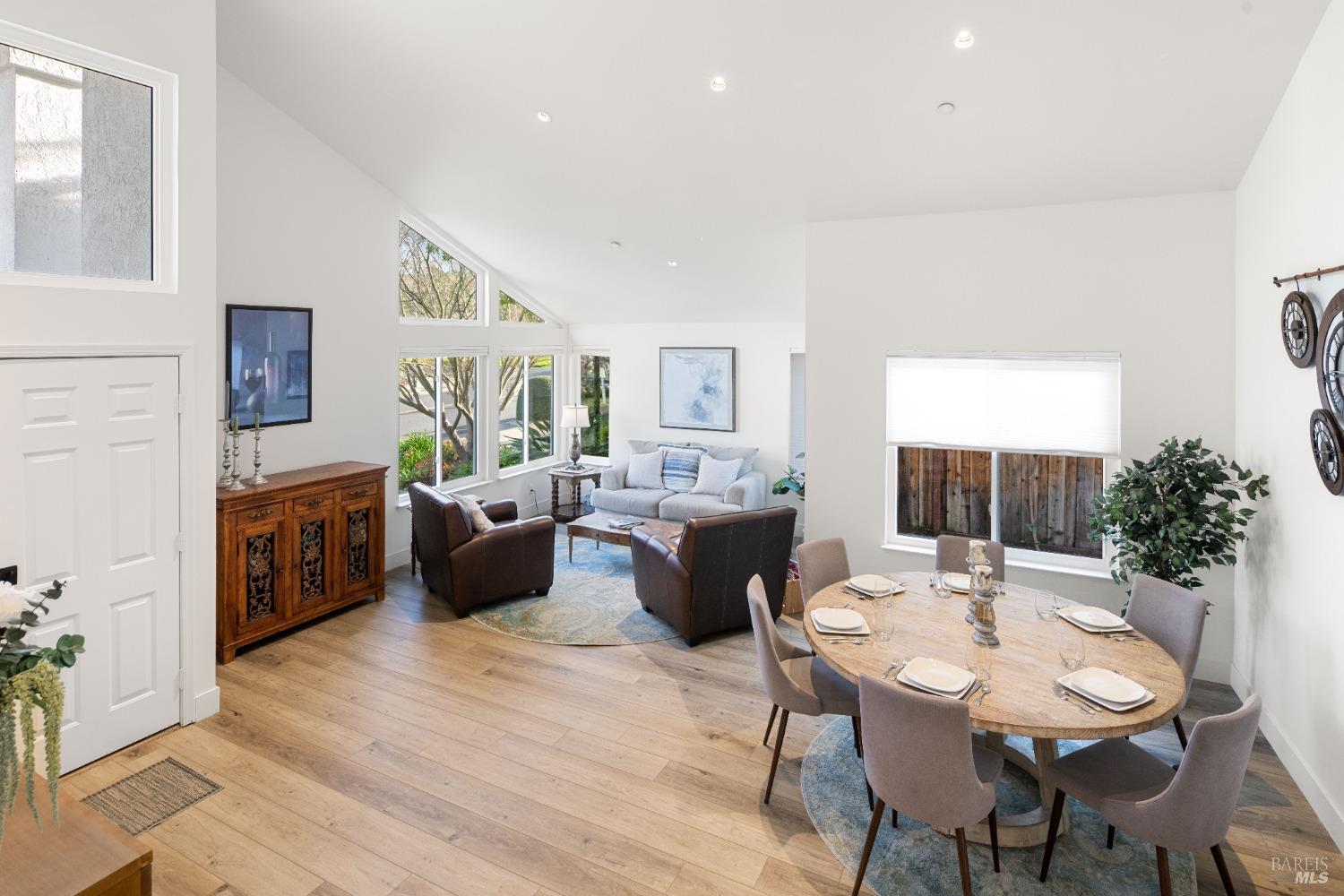 2594 Wine Country Ave