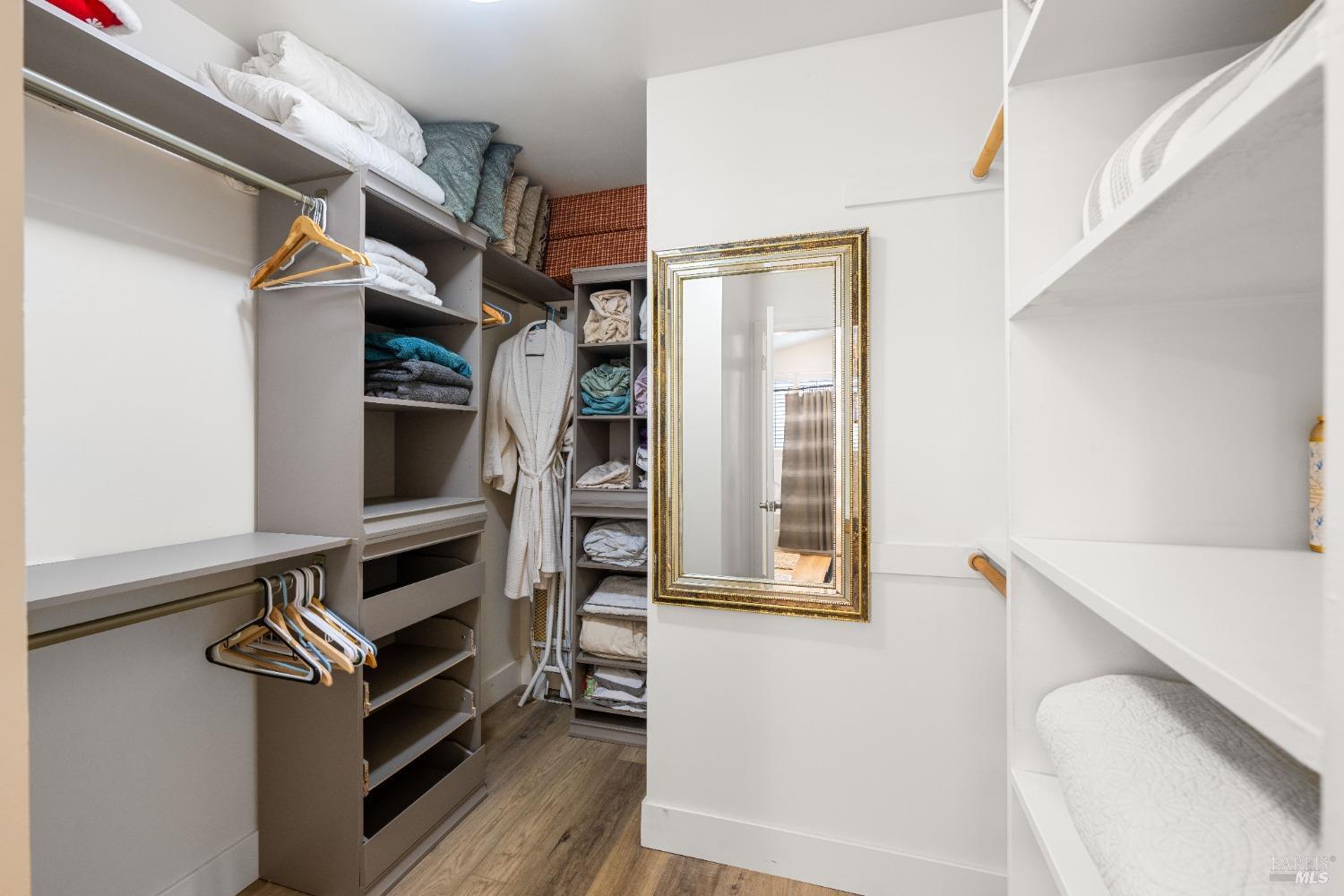 2594 Wine Country Ave