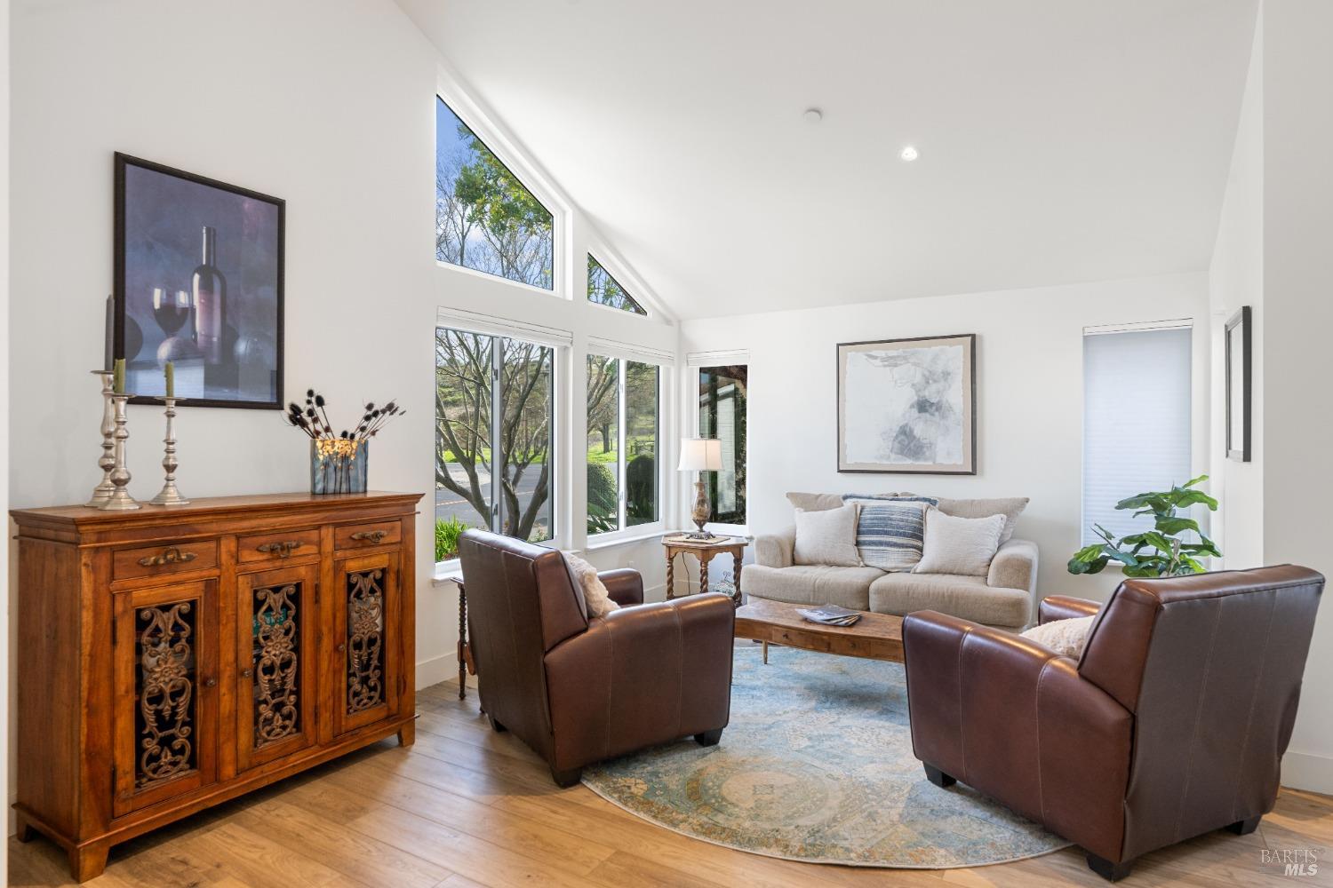 2594 Wine Country Ave