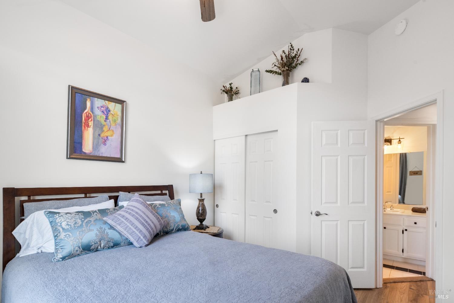 2594 Wine Country Ave