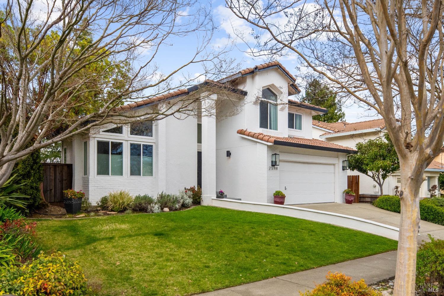 2594 Wine Country Ave