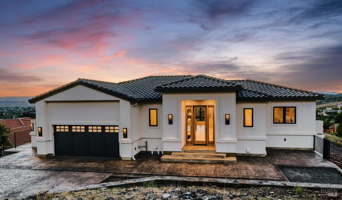 421 Bear Creek Cir