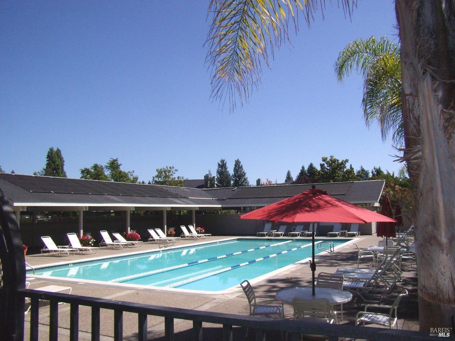 89 Valley Club Cir