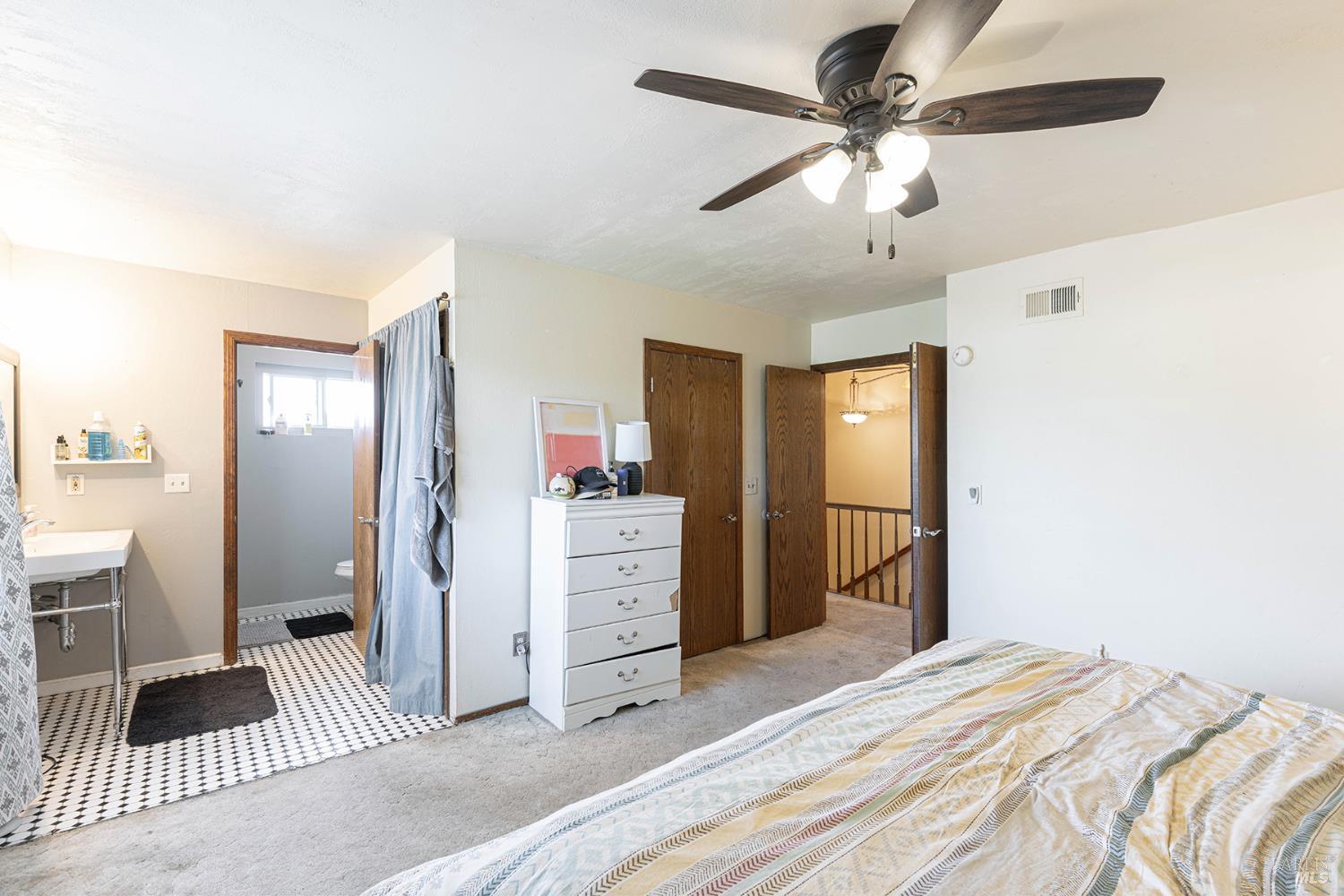 689 Rio Vista Dr