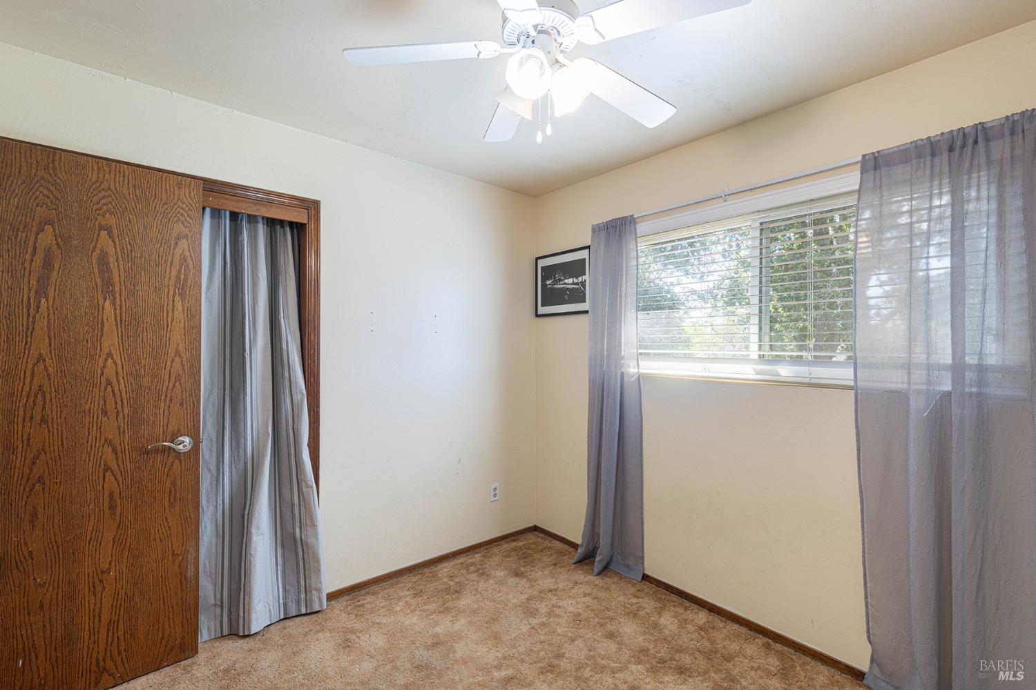 689 Rio Vista Dr