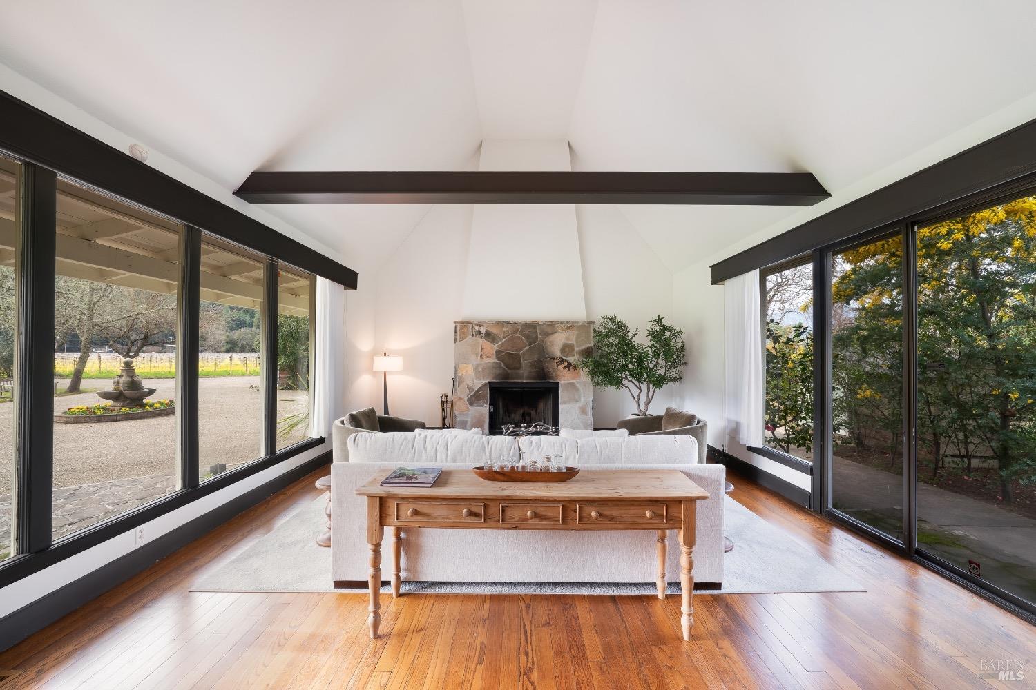 4560 Saint Helena Hwy