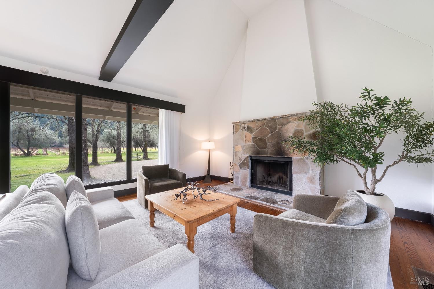 4560 Saint Helena Hwy