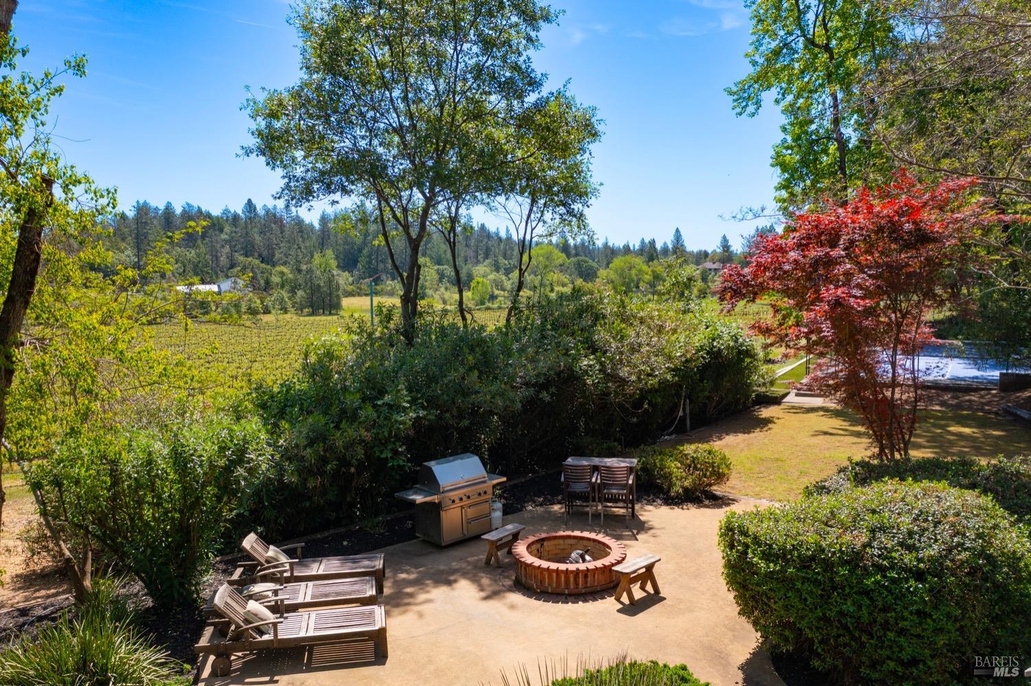 1275 Summit Lake Dr