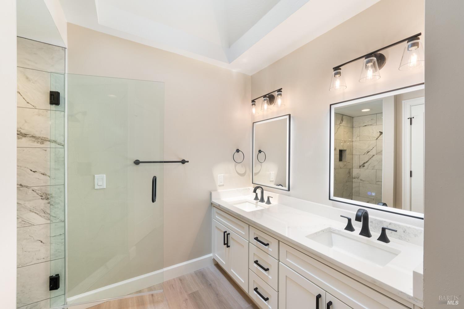 1275 Summit Lake Dr