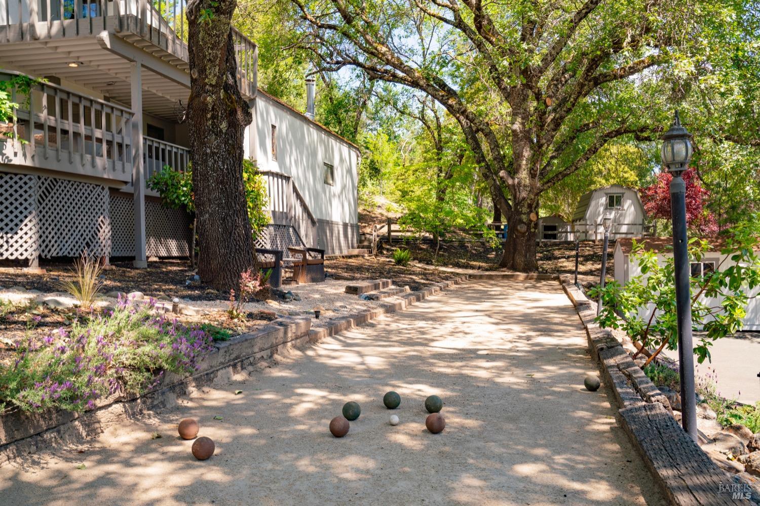 1275 Summit Lake Dr