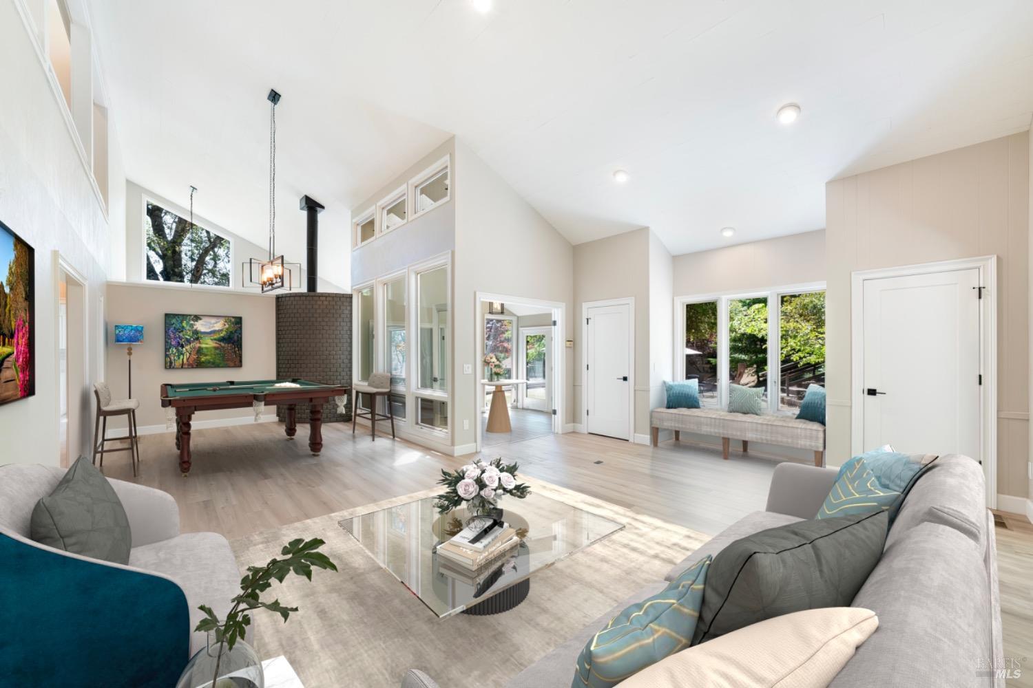 1275 Summit Lake Dr