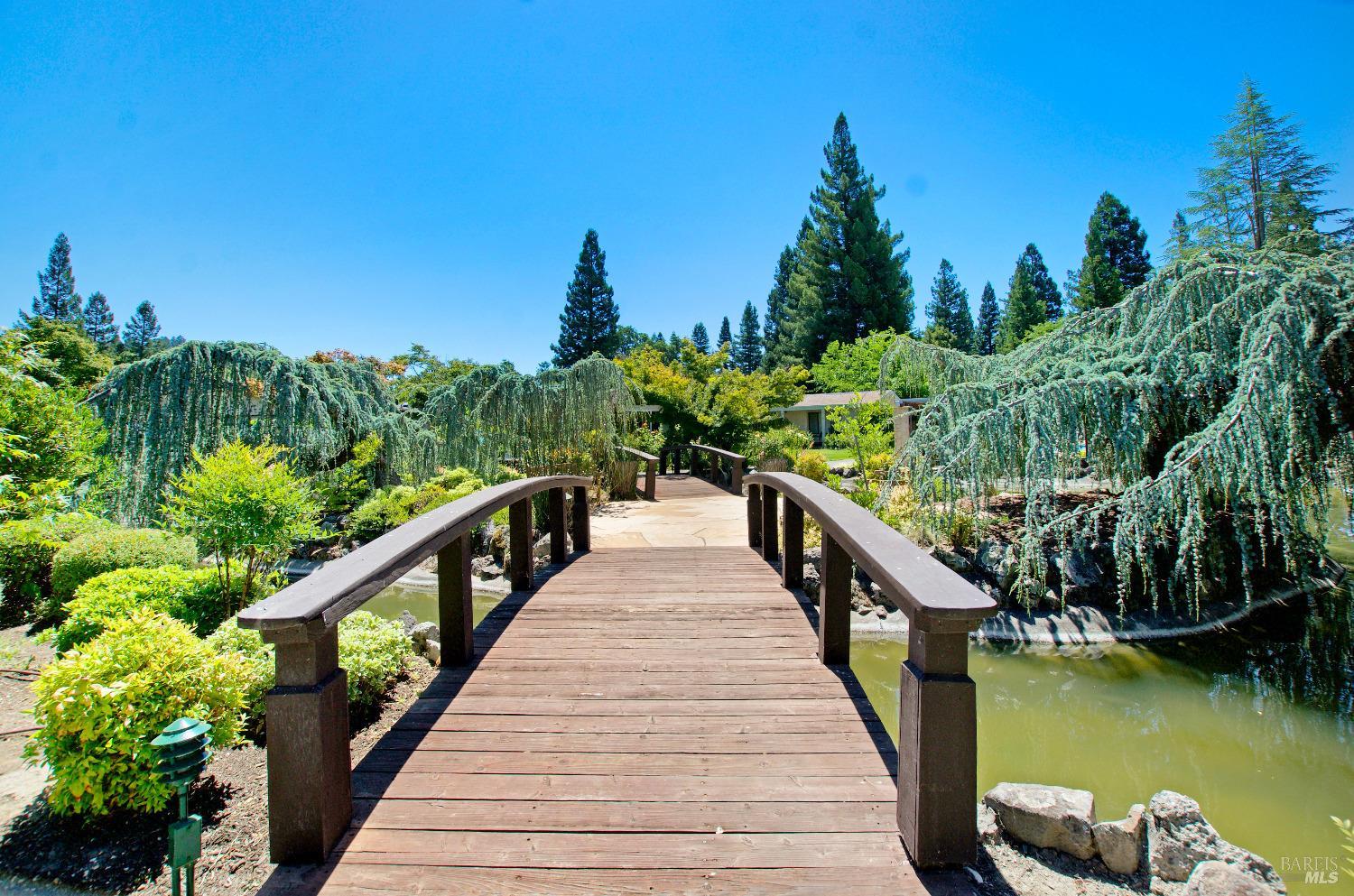 36 Laguna Seca Ct
