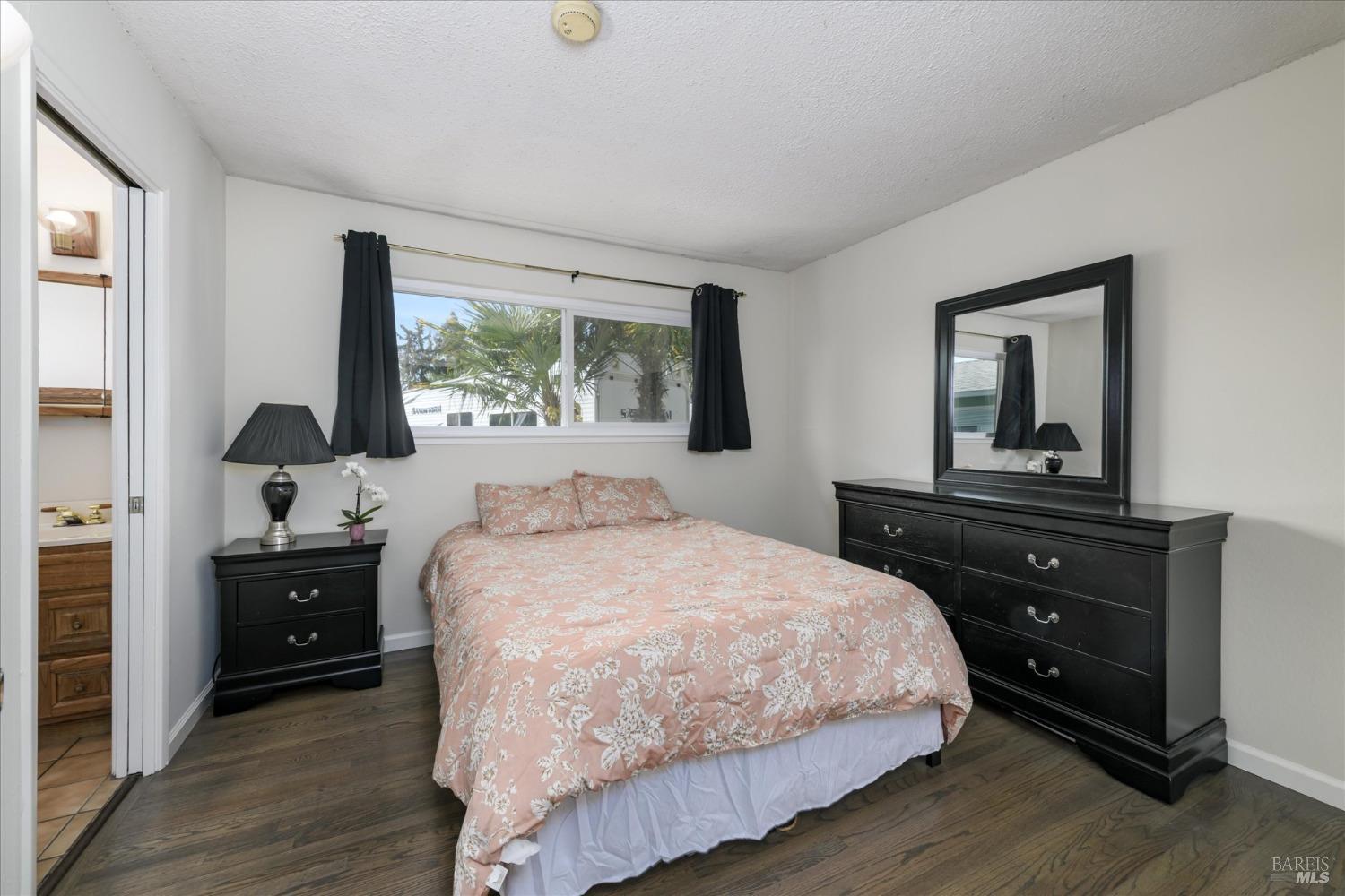 1301 James St