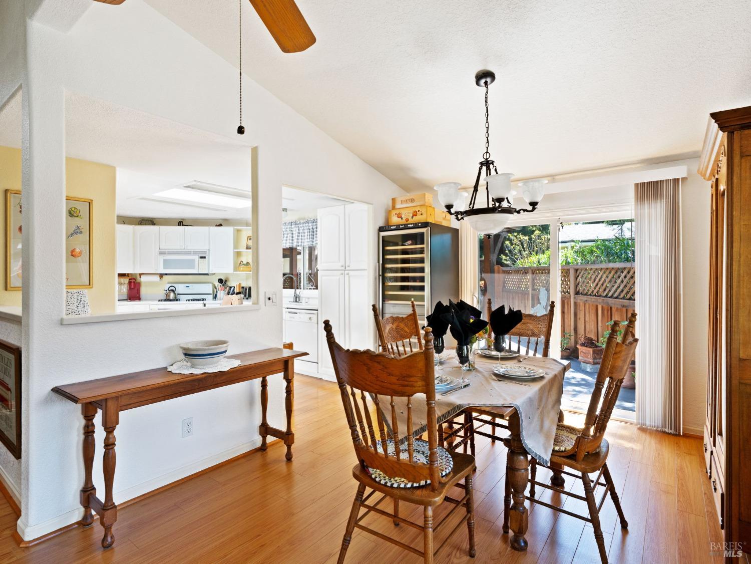 2 La Canada Ct