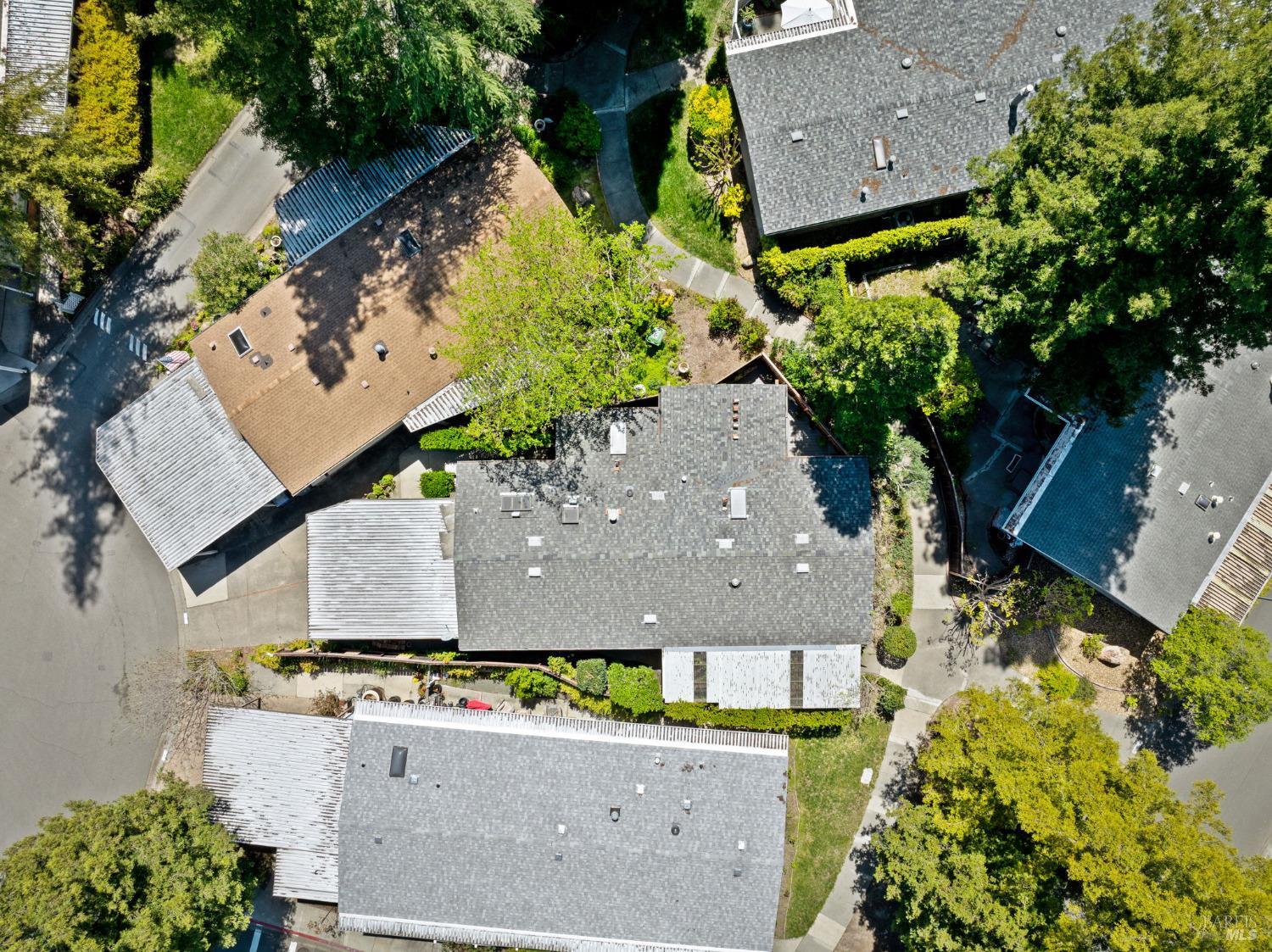2 La Canada Ct