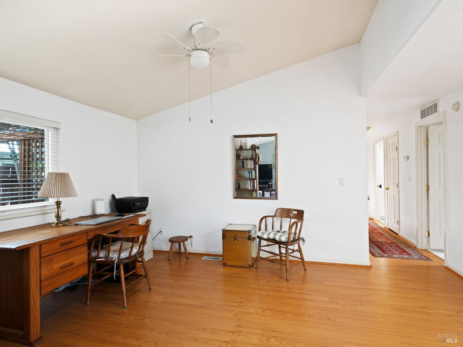 2 La Canada Ct